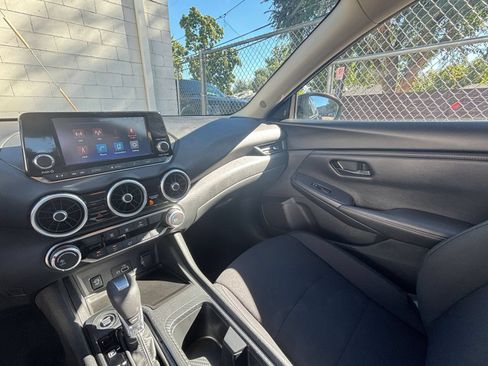 Used 2025 Nissan Sentra S FWD image 31