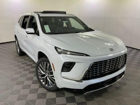 New 2026 Buick Enclave Avenir AWD/4WD image 45