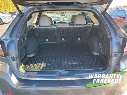 Used 2023 Subaru Outback Limited image 18
