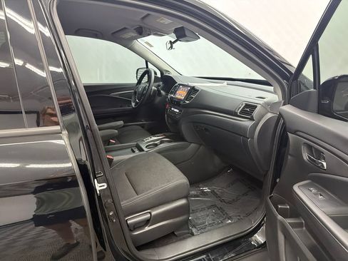 Used 2023 Honda Ridgeline Sport image 13