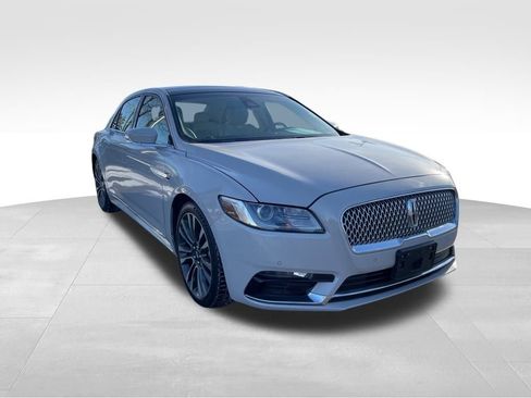 Used 2020 Lincoln Continental AWD w/ Premium Package image 7