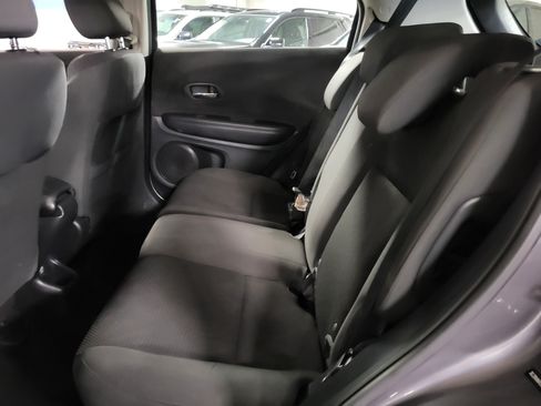 Used 2020 Honda HR-V LX image 17