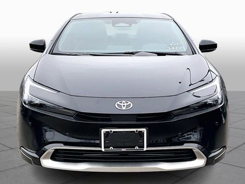 New 2026 Toyota Prius Plug-In Hybrid image 3