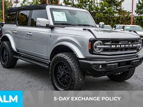 Used 2024 Ford Bronco Outer Banks image 4