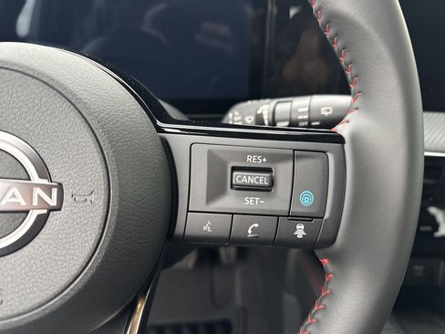 New 2026 Nissan Kicks SR w/ Cold Weather Package image 19