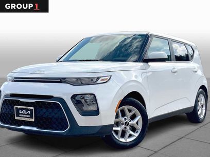 Certified 2022 Kia Soul LX w/ Technology Package