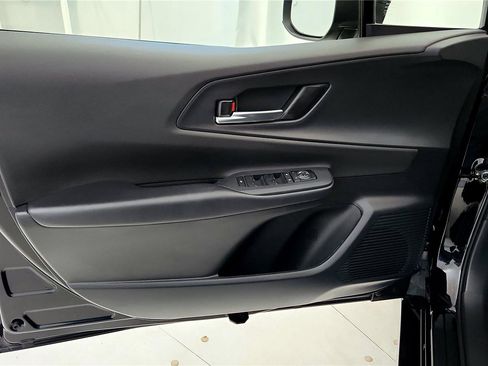 Used 2026 Toyota Prius AWD image 21