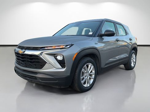 Used 2024 Chevrolet TrailBlazer LS FWD image 7