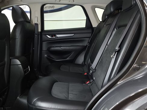 Used 2019 MAZDA CX-5 Touring image 17