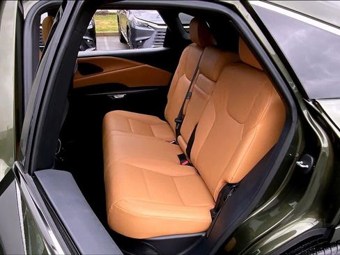 Used 2025 Lexus RX 350h image 21