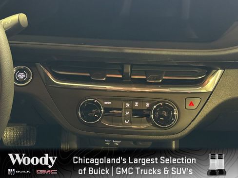 Certified 2025 Buick Envista Preferred image 21