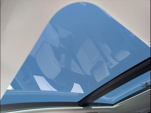 New 2026 Kia Sportage EX FWD image 11