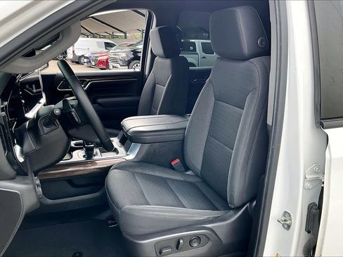 Used 2023 Chevrolet Silverado 1500 RST w/ Z71 Off-Road Package image 8