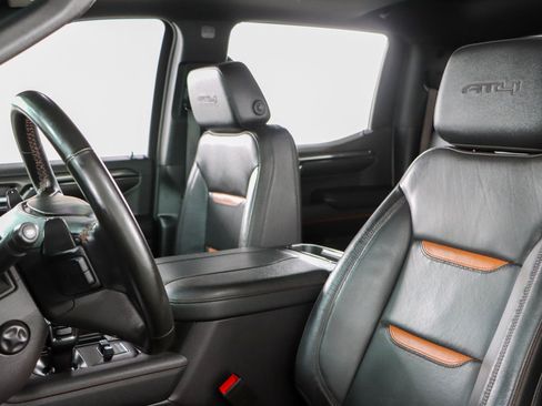 Used 2024 GMC Sierra 1500 AT4 w/ Technology Package AWD/4WD image 28