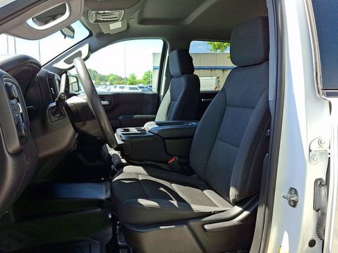 Used 2022 Chevrolet Silverado 1500 W/T w/ WT Convenience Package AWD/4WD image 15
