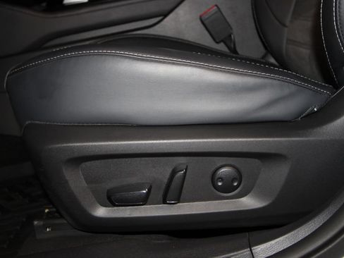 Used 2025 Mitsubishi Outlander SE AWD/4WD image 9