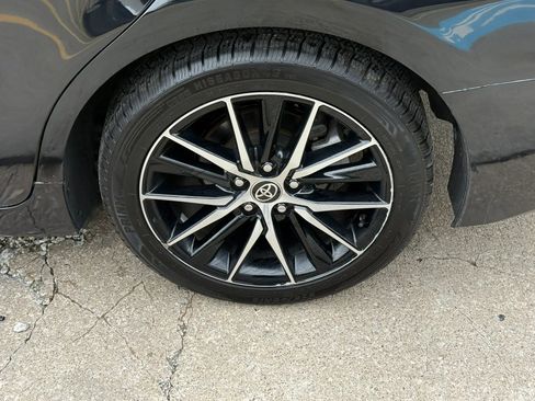Used 2021 Toyota Camry SE FWD image 42