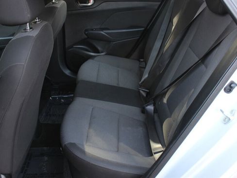 Used 2020 Hyundai Accent SE image 13