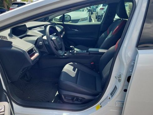 Used 2024 Toyota Prius Prime Premium w/ Advanced Technology Package FWD image 16