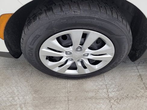 Used 2021 Kia Soul LX FWD image 31