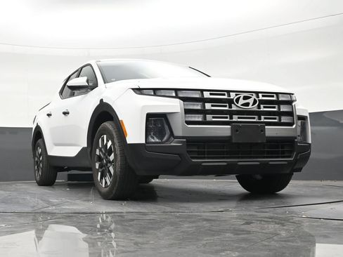 Used 2026 Hyundai Santa Cruz SE FWD image 26
