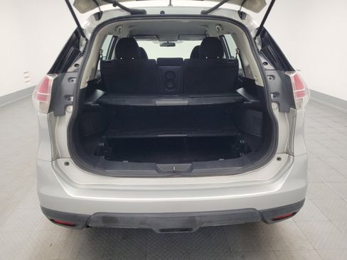 Used 2015 Nissan Rogue S FWD image 29