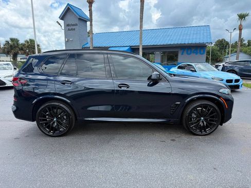 Used 2025 BMW X5 sDrive40i w/ M Sport Package RWD image 4