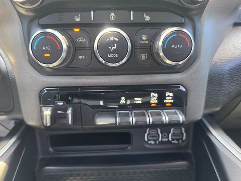 Used 2022 RAM 1500 Big Horn AWD/4WD image 24
