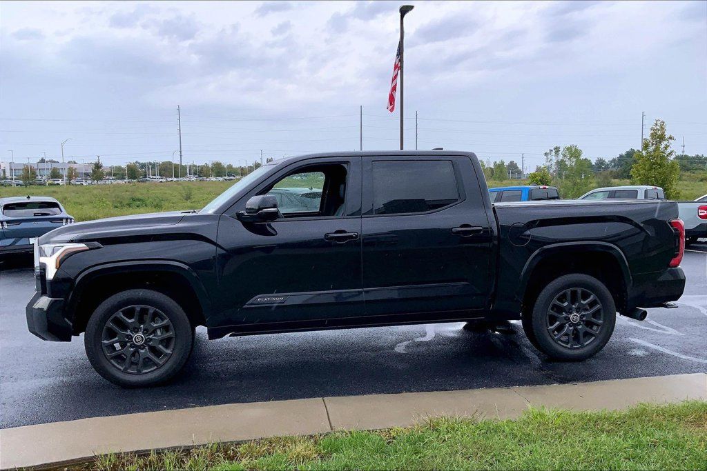 Used 2024 Toyota Tundra Platinum AWD/4WD image 12