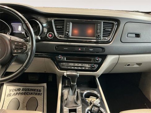 Used 2020 Kia Sedona EX w/ EX Premium Package image 9