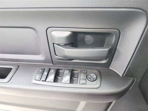 Used 2021 RAM 1500 Tradesman w/ Tradesman SXT Package image 29