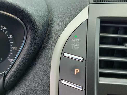 Used 2017 Lincoln MKC Reserve w/ Lincoln MKC Climate Package AWD/4WD image 14