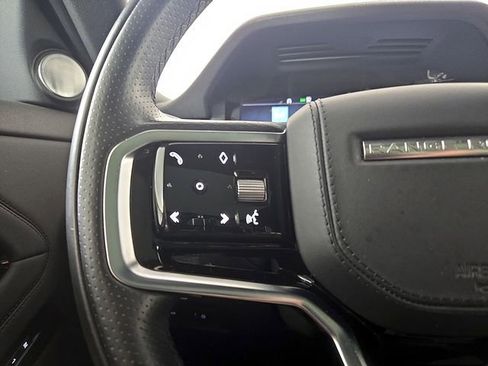 Used 2023 Land Rover Range Rover Evoque R-Dynamic SE AWD/4WD image 22