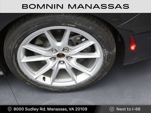 Used 2024 Ford Mustang GT Premium RWD image 17
