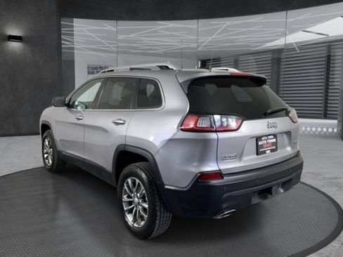Used 2019 Jeep Cherokee Latitude Plus w/ Comfort/Convenience Group AWD/4WD image 7