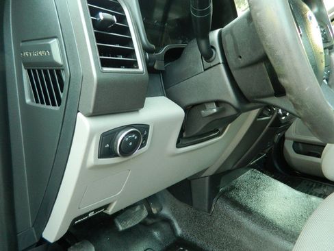 Used 2019 Ford F250 XL w/ XL Value Package AWD/4WD image 17