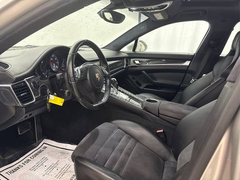 Used 2013 Porsche Panamera GTS AWD/4WD image 10