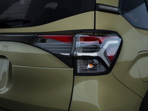 New 2026 Subaru Forester Premium AWD/4WD image 12