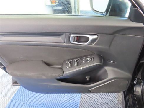 Used 2024 Honda Civic Sport image 17