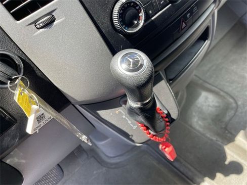 Used 2016 Mercedes-Benz Sprinter 3500 image 17