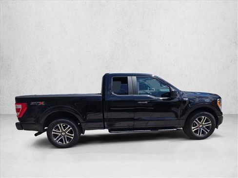 Used 2022 Ford F150 XL w/ STX Appearance Package RWD image 4