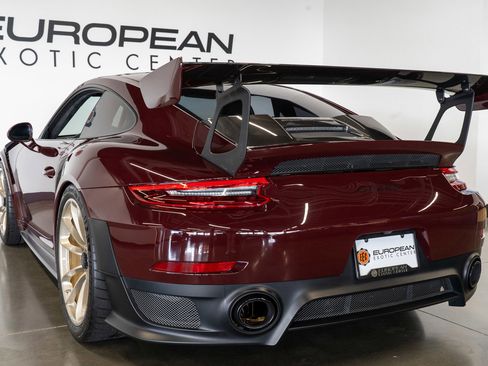 Used 2018 Porsche 911 GT2 RS RWD image 19