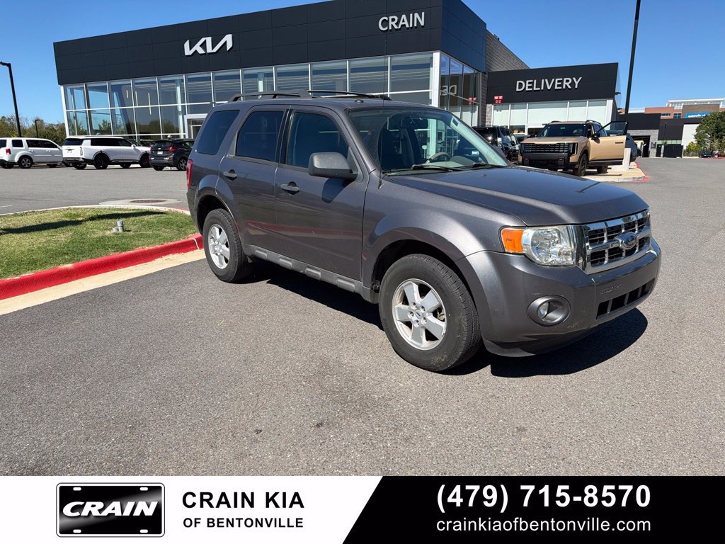 Used 2009 Ford Escape XLT FWD image 1
