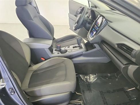 Used 2025 Subaru Crosstrek 2.0i Premium AWD/4WD image 37