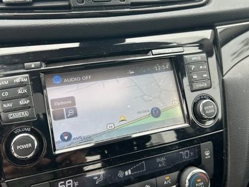 Used 2018 Nissan Rogue Sport SL w/ SL Premium Package AWD/4WD image 10