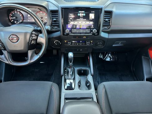 Used 2022 Nissan Frontier PRO-4X w/ Off-Road Protection Package AWD/4WD image 15