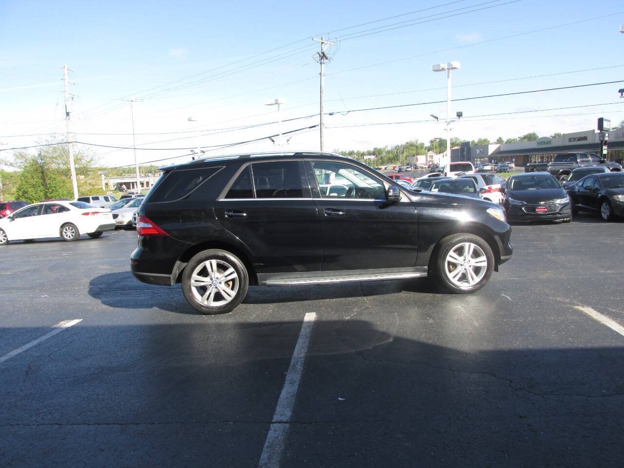 Used 2015 Mercedes-Benz ML 350 4MATIC image 3