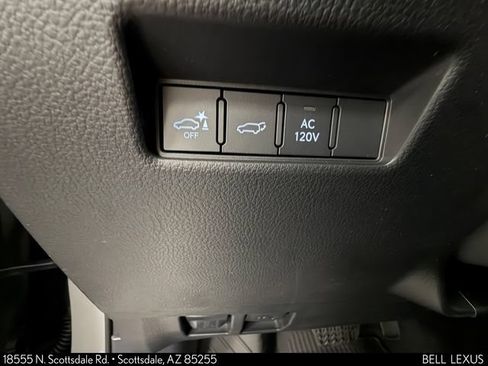 Used 2026 Lexus GX 550 w/ Accessory Package (2T) AWD/4WD image 15