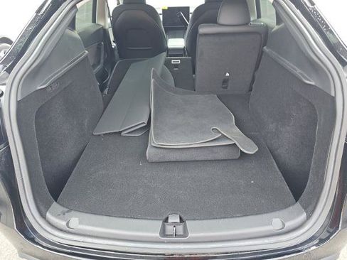 Used 2023 Tesla Model Y Long Range AWD/4WD image 6