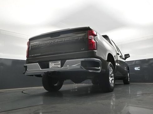 Used 2023 Chevrolet Silverado 1500 LT AWD/4WD image 32